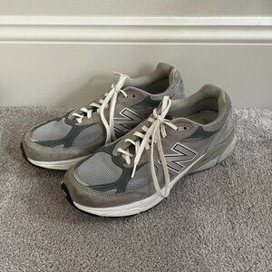 New Balance 990v3 Made in USA Grey - Size 11 womens 2A